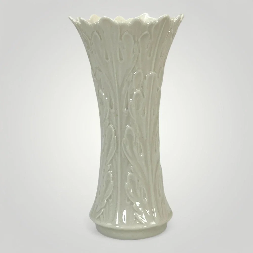 Lenox elegant woodland